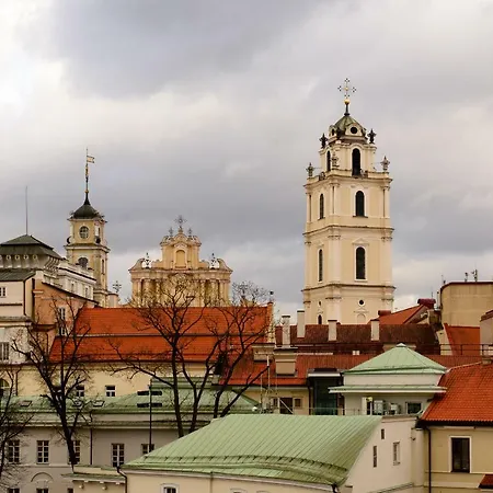 6 Windows / 6 Views Upscale Old Town Vilnius